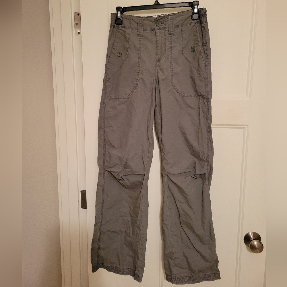 BDG Women's Cargo Pants in Gray/Green Size M